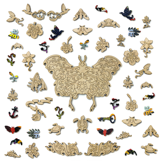 The Legend of Moth Island (548 Pieces)